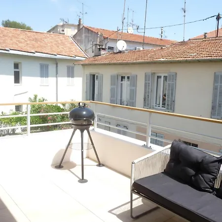 Secret Garden 203 Apartment *